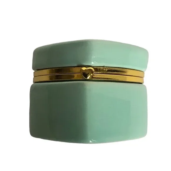 Heart Shaped Ceramic Trinket Box Teal Green 3.5" x 3" x 2.5" Gold Trim - Picture 8 of 8